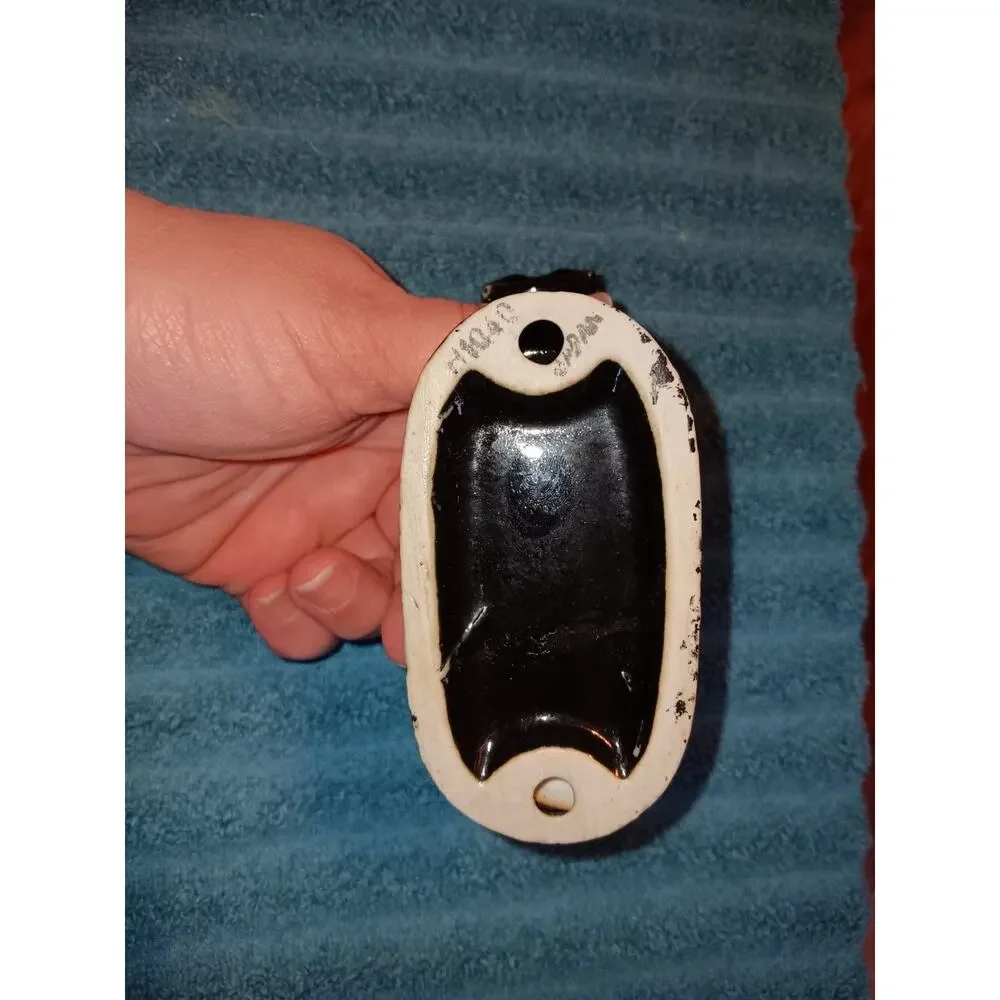 Unbranded this item